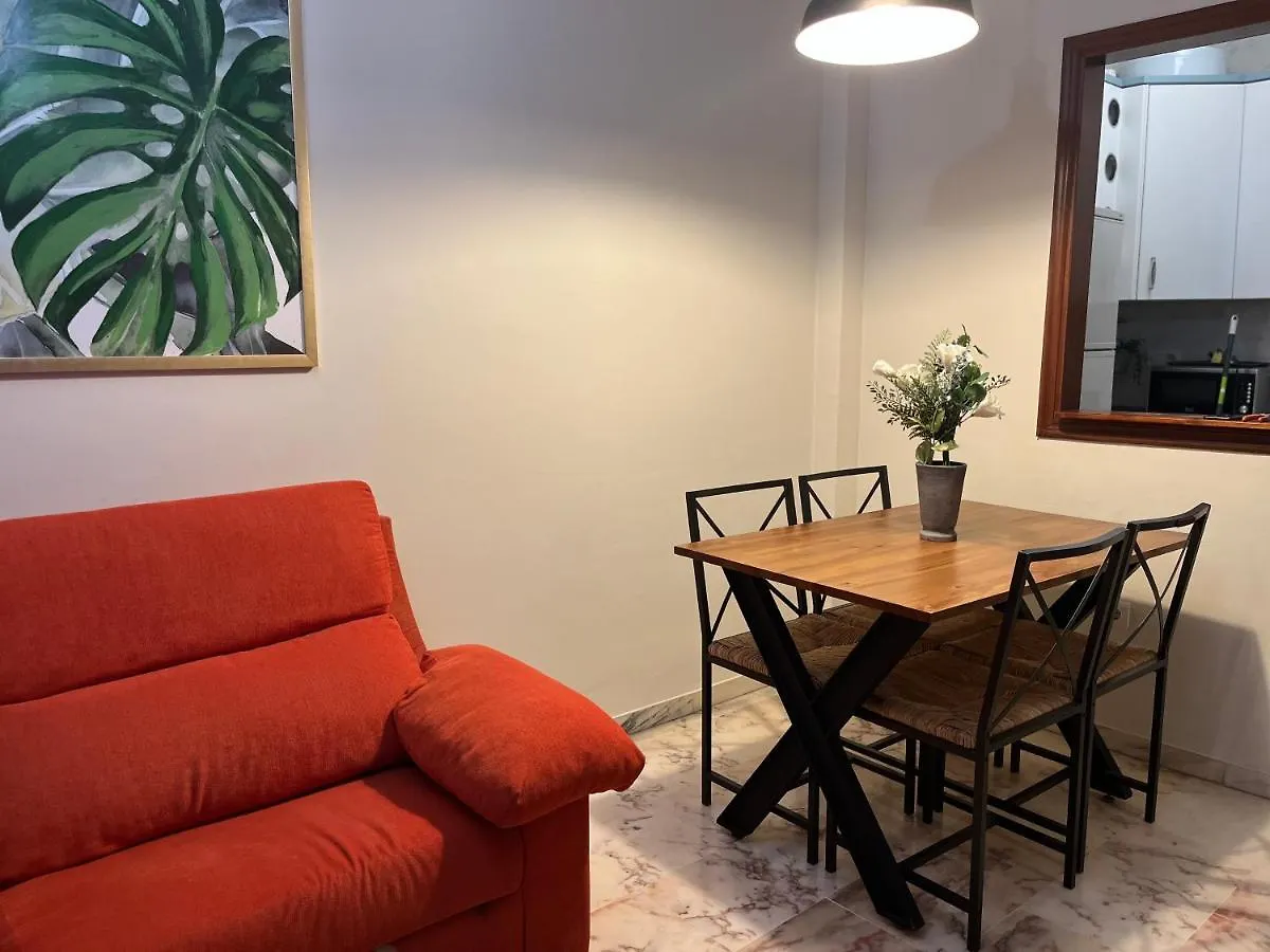 Milenium Palace - Garaje Incluido - Piscina-Fibes Seville Apartment